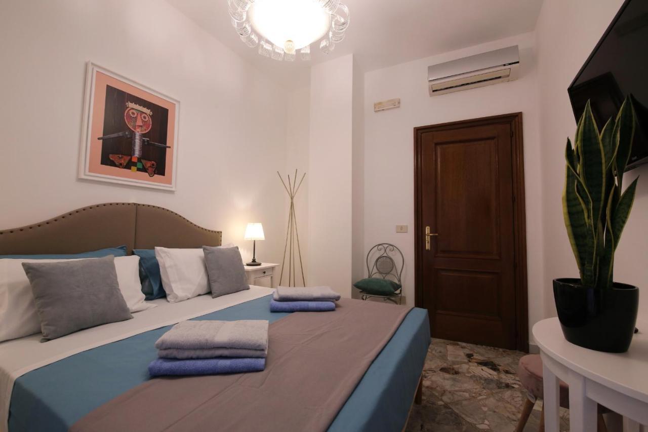 Cavour & Savoia Hotel Bari Ngoại thất bức ảnh